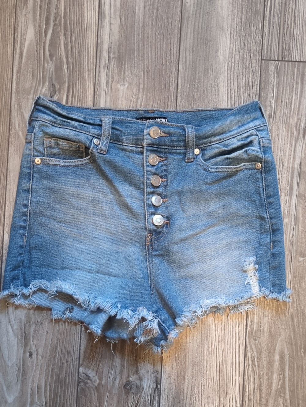 5/$25 Fashion Nova High-Rise Frayed Hem Denim Shorts Size 29